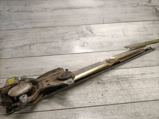 bontott KIA CARNIVAL Jobb első Ablakemelő Szerkezet (Elektromos)