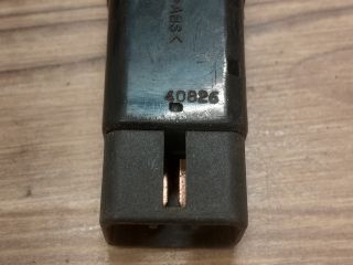 bontott KIA CARNIVAL Jobb első Ülésfűtés Kapcsoló