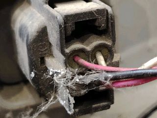 bontott KIA CARNIVAL Jobb Fényszóró