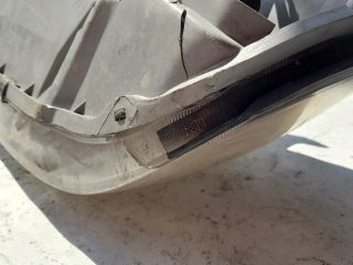 bontott KIA CARNIVAL Jobb Fényszóró