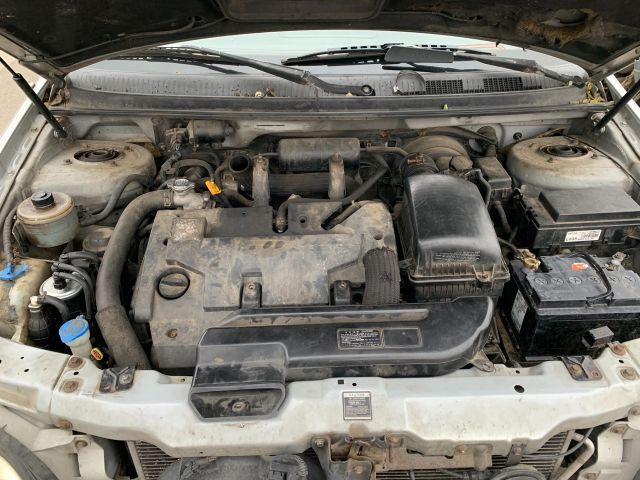 bontott KIA CARNIVAL Jobb Fényszóró