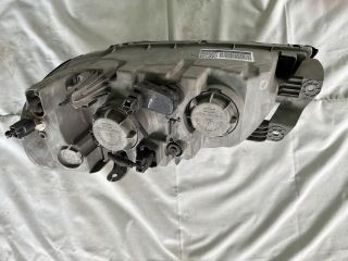 bontott KIA CARNIVAL Jobb Fényszóró