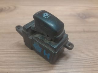 bontott KIA CARNIVAL Jobb hátsó Ablakemelő Kapcsoló