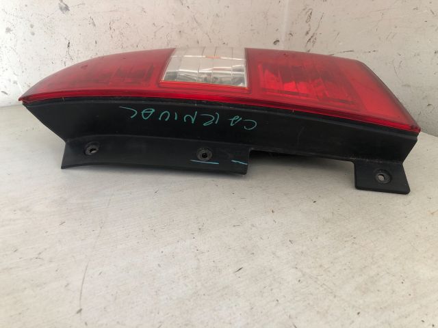 bontott KIA CARNIVAL Jobb Hátsó Lámpa