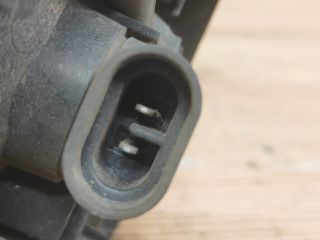 bontott KIA CARNIVAL Jobb Ködfényszóró