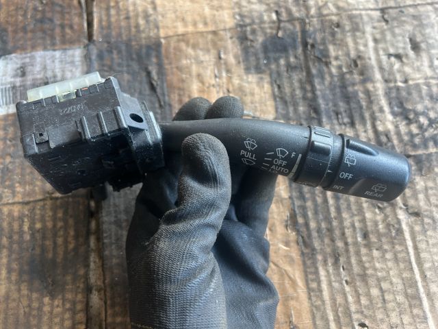 bontott KIA CARNIVAL Jobb Kormánykapcsoló Ablaktörlő