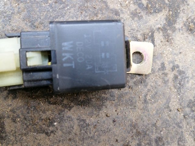 bontott KIA CARNIVAL Klíma Relé