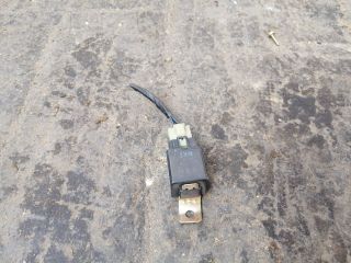 bontott KIA CARNIVAL Klíma Relé