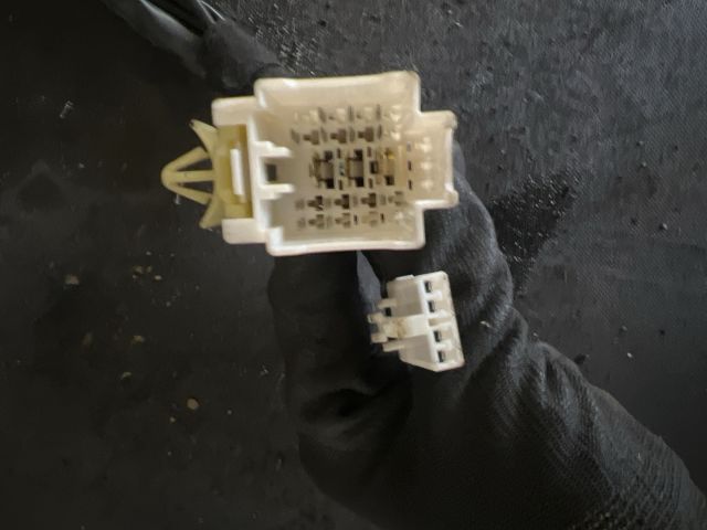 bontott KIA CARNIVAL Komplett Kormánykapcsoló (Bajuszkapcsoló)