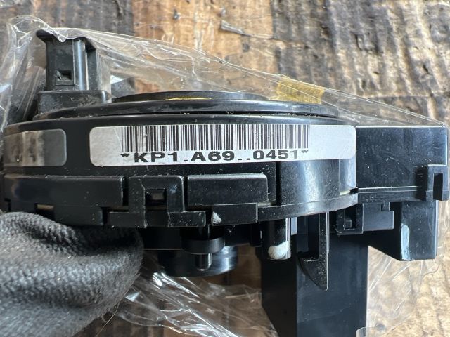 bontott KIA CARNIVAL Légzsák Átvezető Szalagkábel