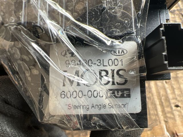 bontott KIA CARNIVAL Légzsák Átvezető Szalagkábel