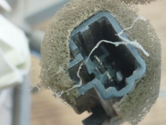 bontott KIA CARNIVAL Pótféklámpa