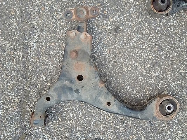 bontott KIA CEED Bal első Lengőkar