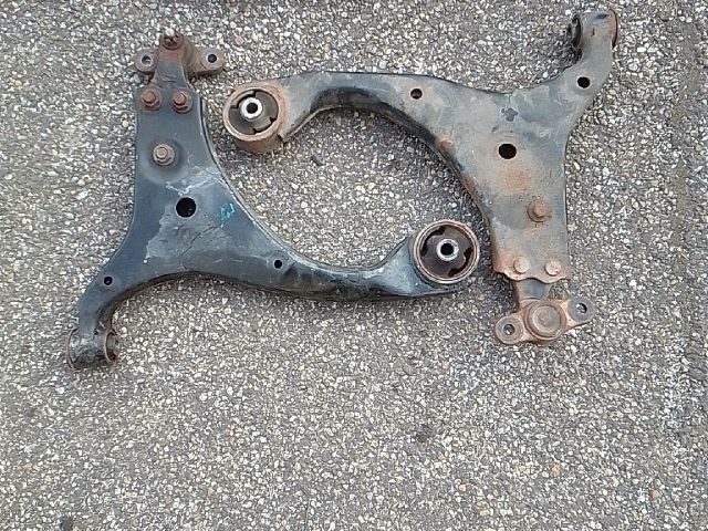 bontott KIA CEED Bal első Lengőkar