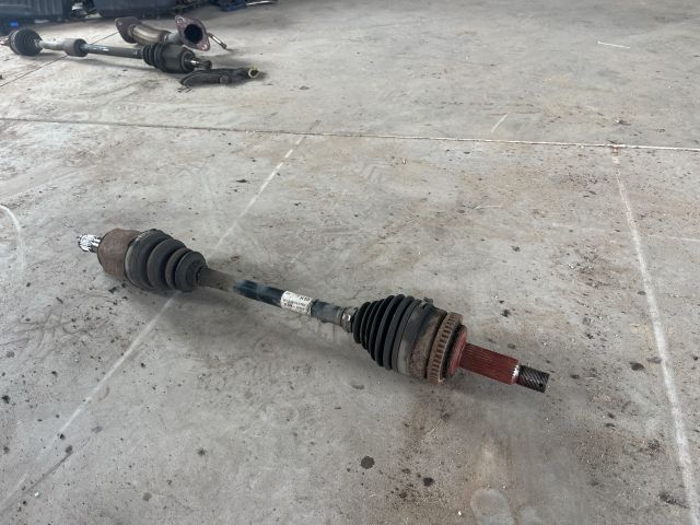 bontott KIA CEED Bal Féltengely