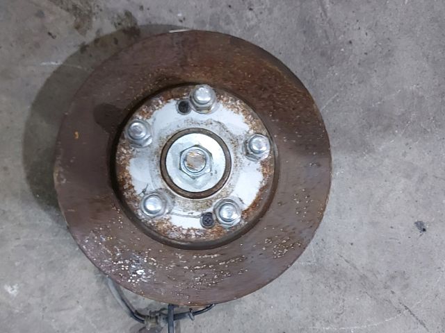 bontott KIA CEED Bal első Csonkállvány Kerékaggyal