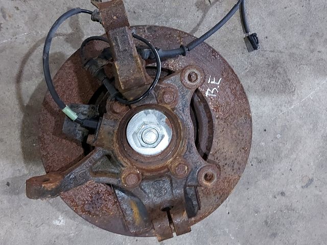 bontott KIA CEED Bal első Csonkállvány Kerékaggyal