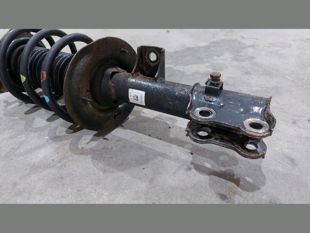 bontott KIA CEED Bal első Lengéscsillapító