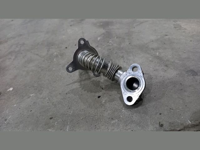 bontott KIA CEED EGR Hűtő Cső