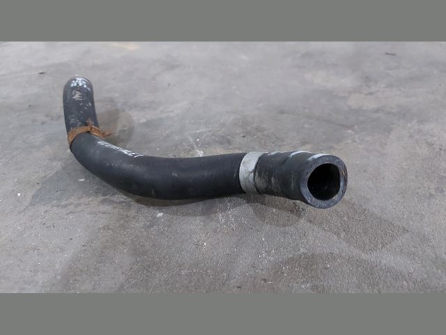 bontott KIA CEED Fűtőradiátor Vízcső Alsó