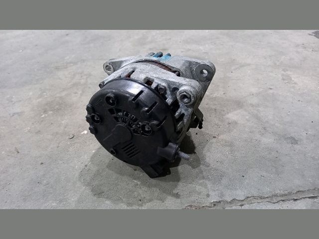 bontott KIA CEED Generátor