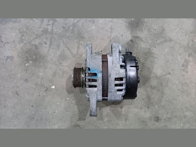 bontott KIA CEED Generátor