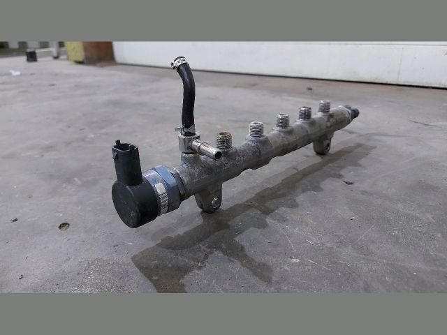 bontott KIA CEED Közösnyomócső