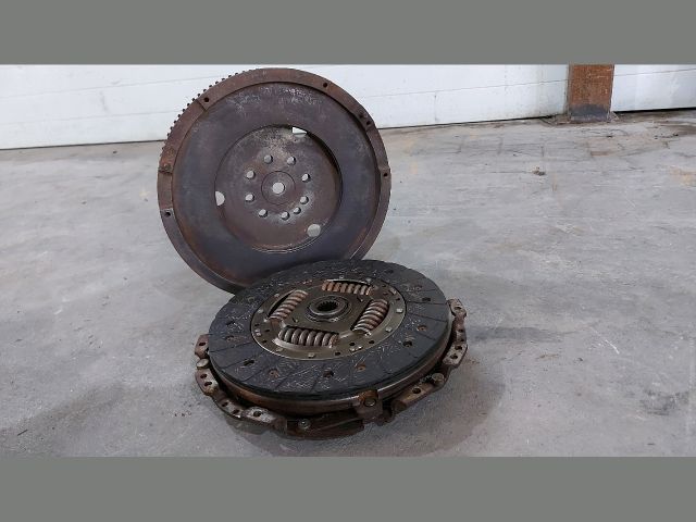 bontott KIA CEED Kuplung Szett Lendkerékkel