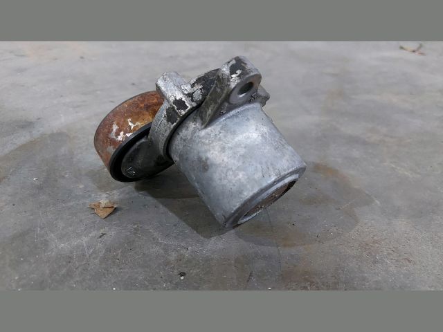 bontott KIA CEED Szíjfeszítő Görgő