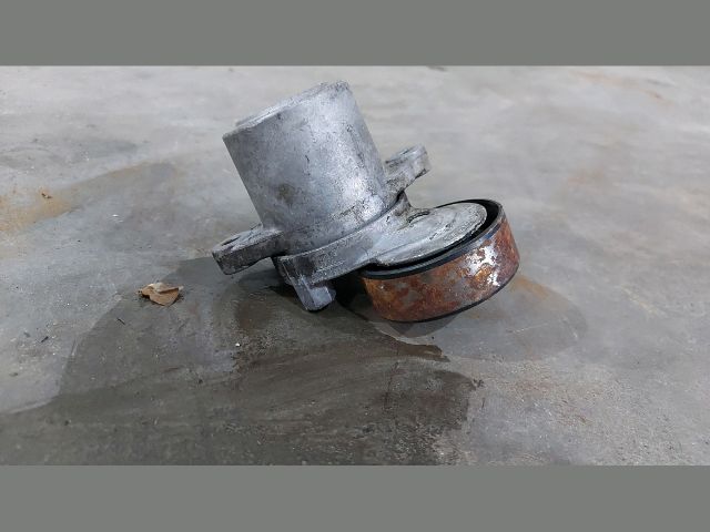 bontott KIA CEED Szíjfeszítő Görgő