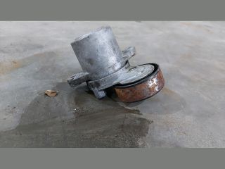 bontott KIA CEED Szíjfeszítő Görgő