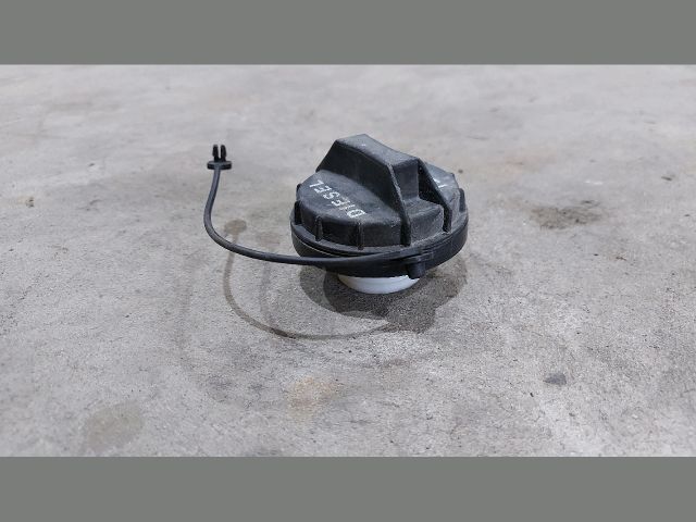 bontott KIA CEED Tanksapka