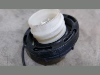 bontott KIA CEED Tanksapka