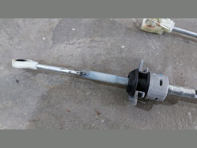 bontott KIA CEED Váltó Bowden