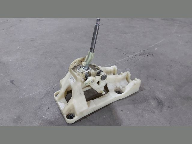 bontott KIA CEED Váltó Kulissza