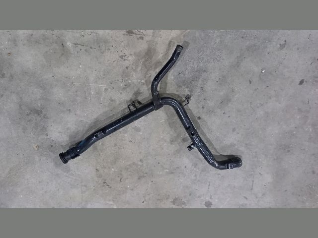 bontott KIA CEED Vízcső