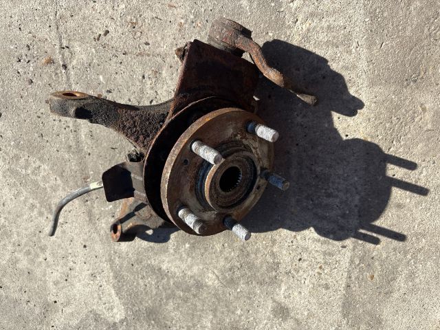 bontott KIA CEED Bal első Csonkállvány Kerékaggyal