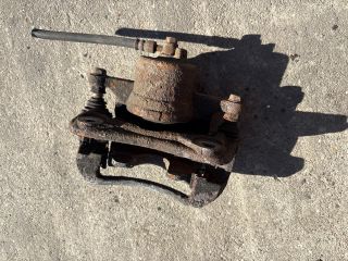 bontott KIA CEED Bal első Féknyereg Munkahengerrel