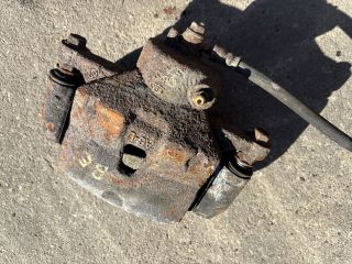 bontott KIA CEED Bal első Féknyereg Munkahengerrel