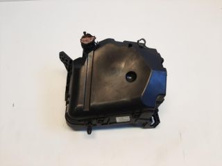 bontott KIA CEED Biztosítéktábla Motortér