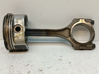 bontott KIA CEED Dugattyú és Hajtókar