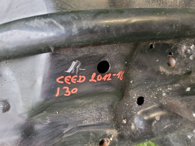 bontott KIA CEED Első Bölcső