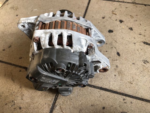 bontott KIA CEED Generátor