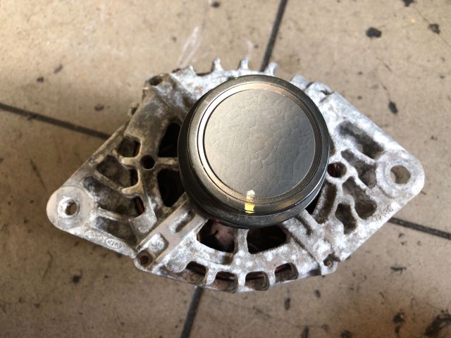 bontott KIA CEED Generátor