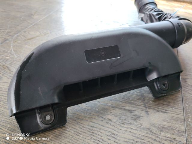 bontott KIA CEED Légbeömlő Cső