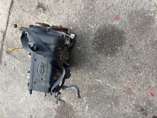 bontott KIA CEED Motor (Fűzött blokk hengerfejjel)