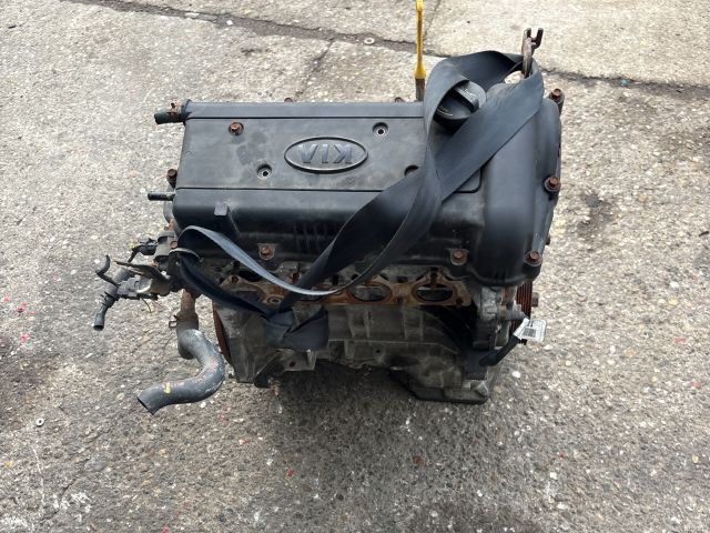 bontott KIA CEED Motor (Fűzött blokk hengerfejjel)