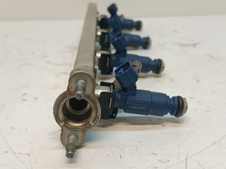 bontott KIA CEED Porlasztó Sor / Híd