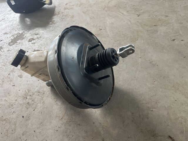 bontott KIA CEED Fékrásegítő