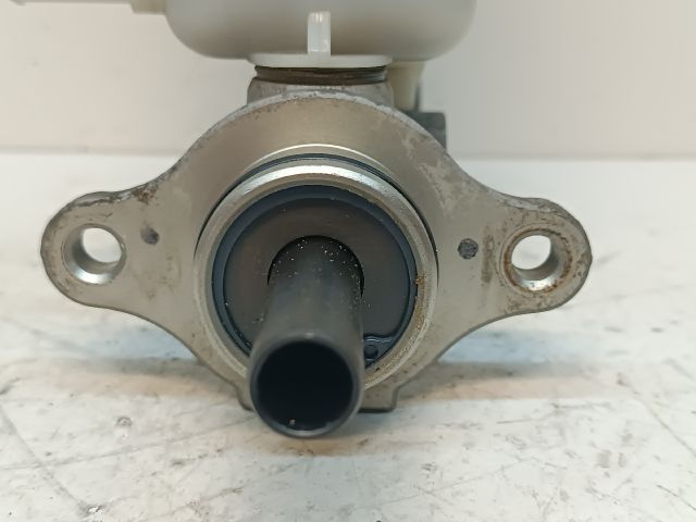 bontott KIA CEED Főfékhenger